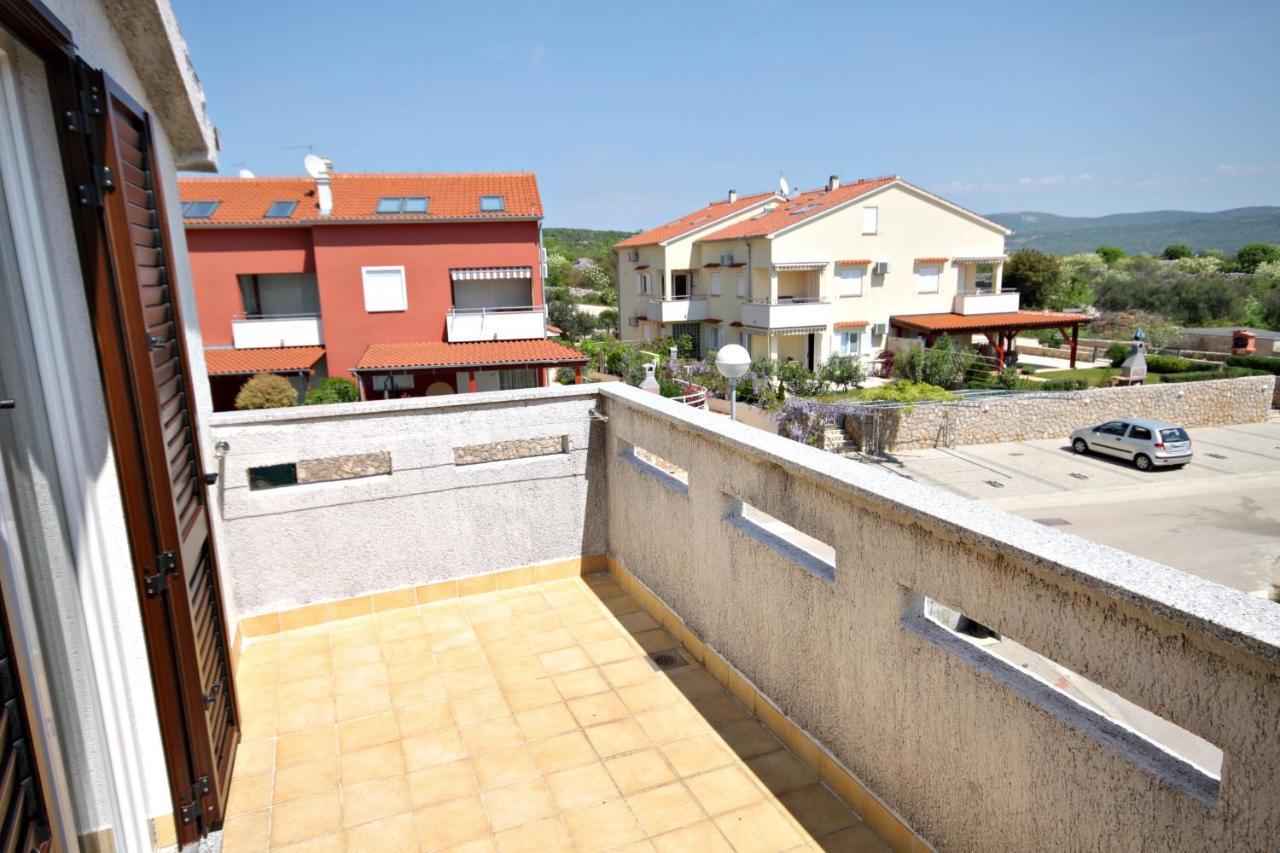 Apartments And Rooms With Parking Space Krk - 5294 Krk Town Buitenkant foto